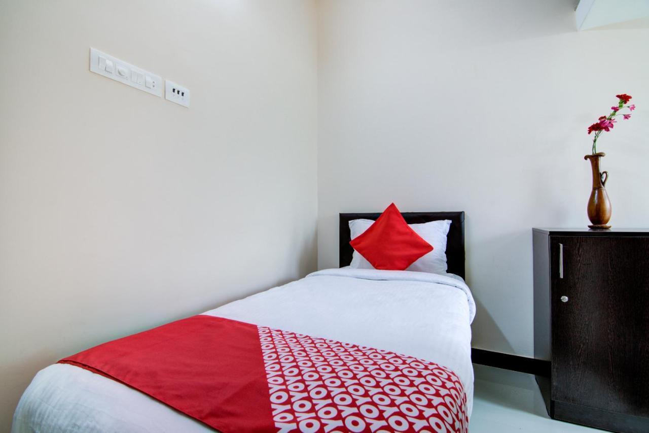 Oyo Flagship 24147 Royal Stay Singanallur Экстерьер фото