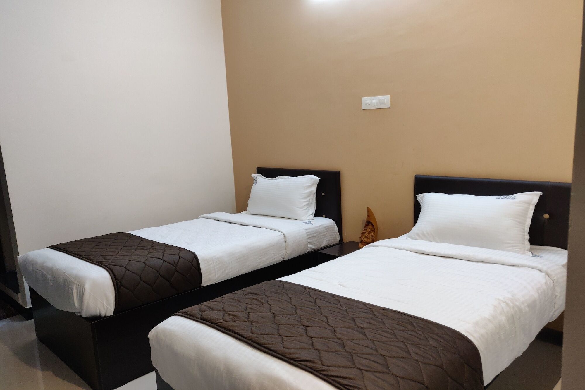 Oyo Flagship 24147 Royal Stay Singanallur Экстерьер фото
